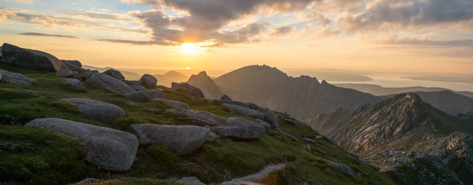 Rowanbank House and Studio Sunset Header